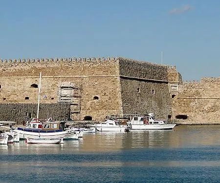 Cozy Coastal In * Heraklion